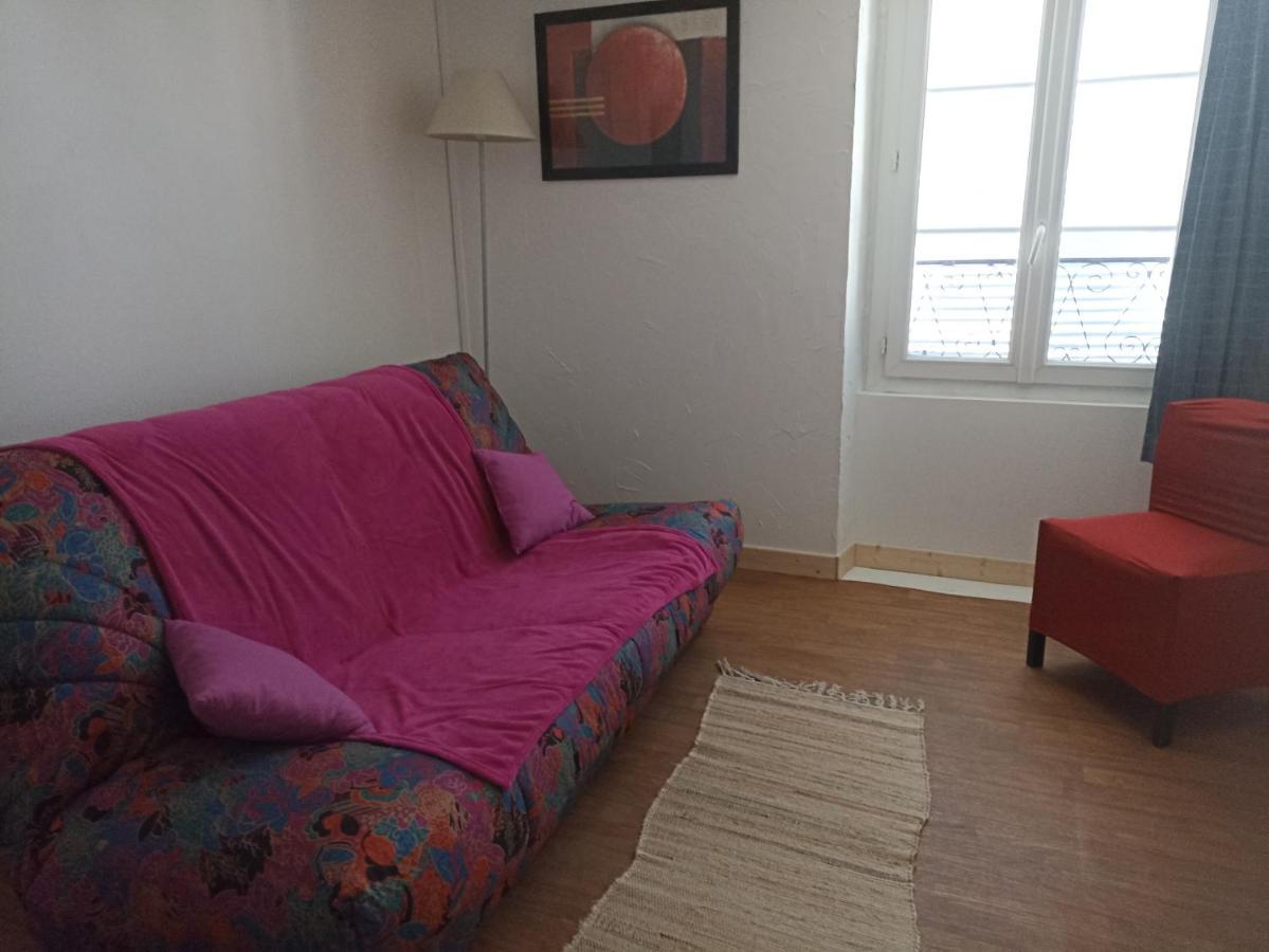 Bed and Breakfast Ancienne Boulangerie Saint-Sauveur-en-Puisaye Exterior foto